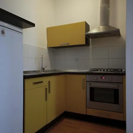 Liben Apartment *